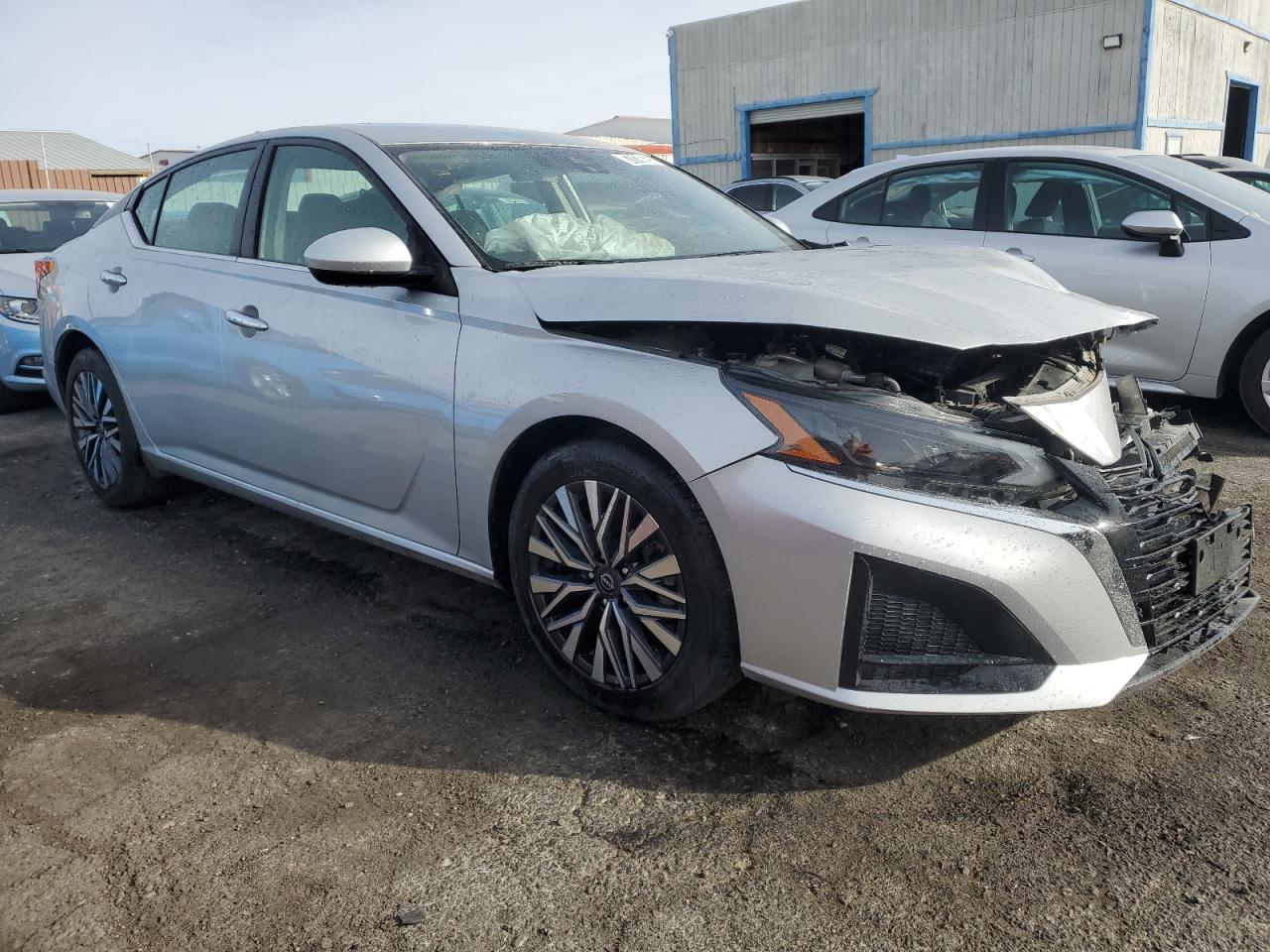 2023 NISSAN ALTIMA - Image 4