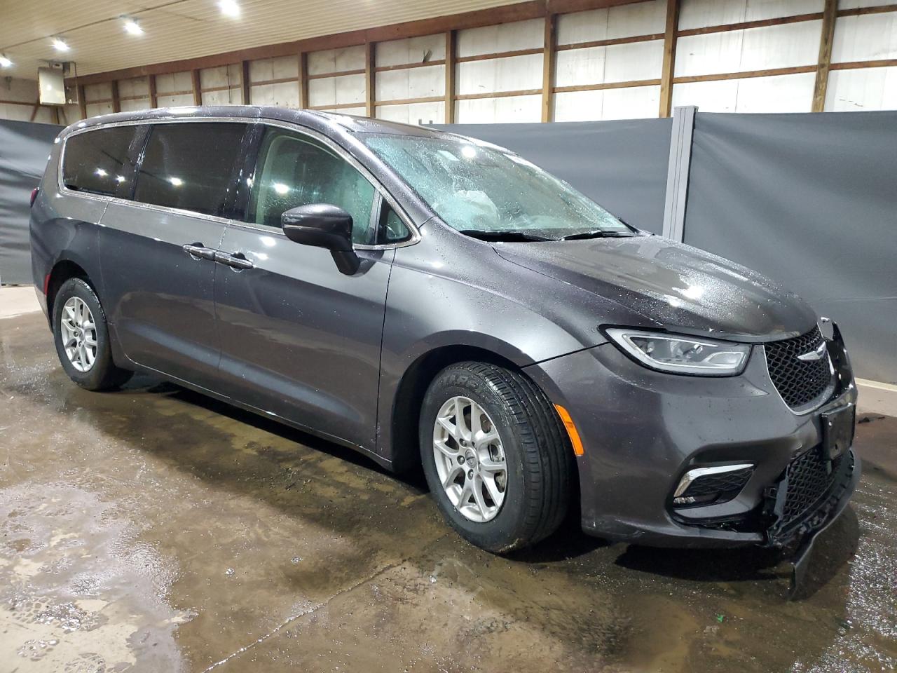 2023 CHRYSLER PACIFICA - Image 4