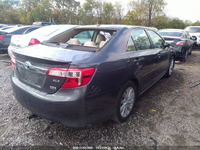 2012 Toyota Camry - Image 6