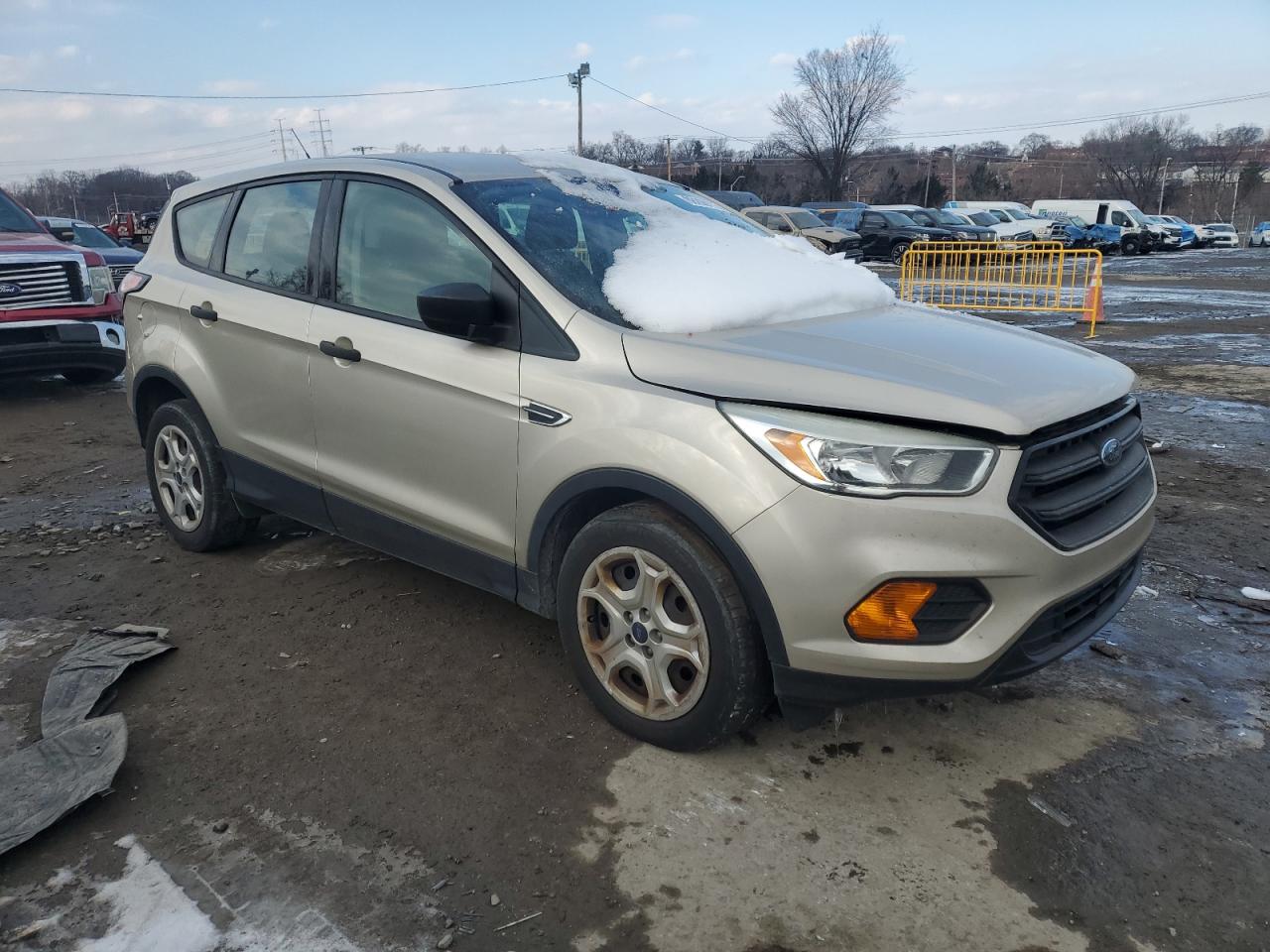 2017 FORD ESCAPE BEIGE - Image 4