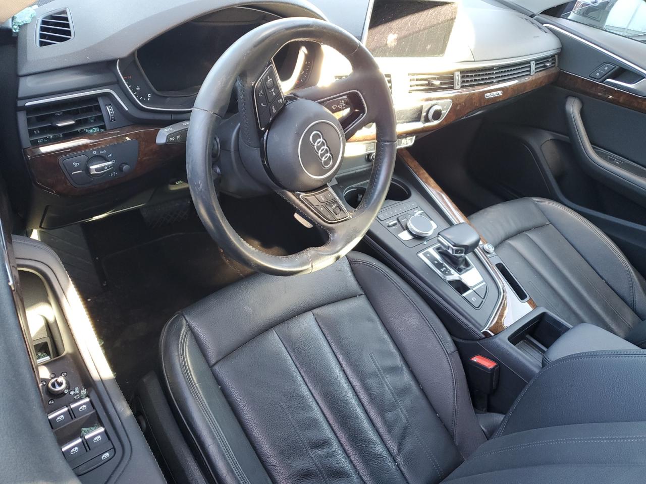 2019 AUDI A4 - Image 8
