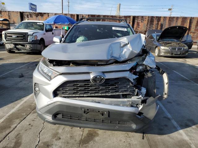 2019 Toyota RAV4 - Image 5
