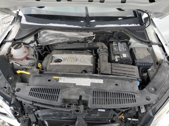2017 Volkswagen Tiguan - Image 11