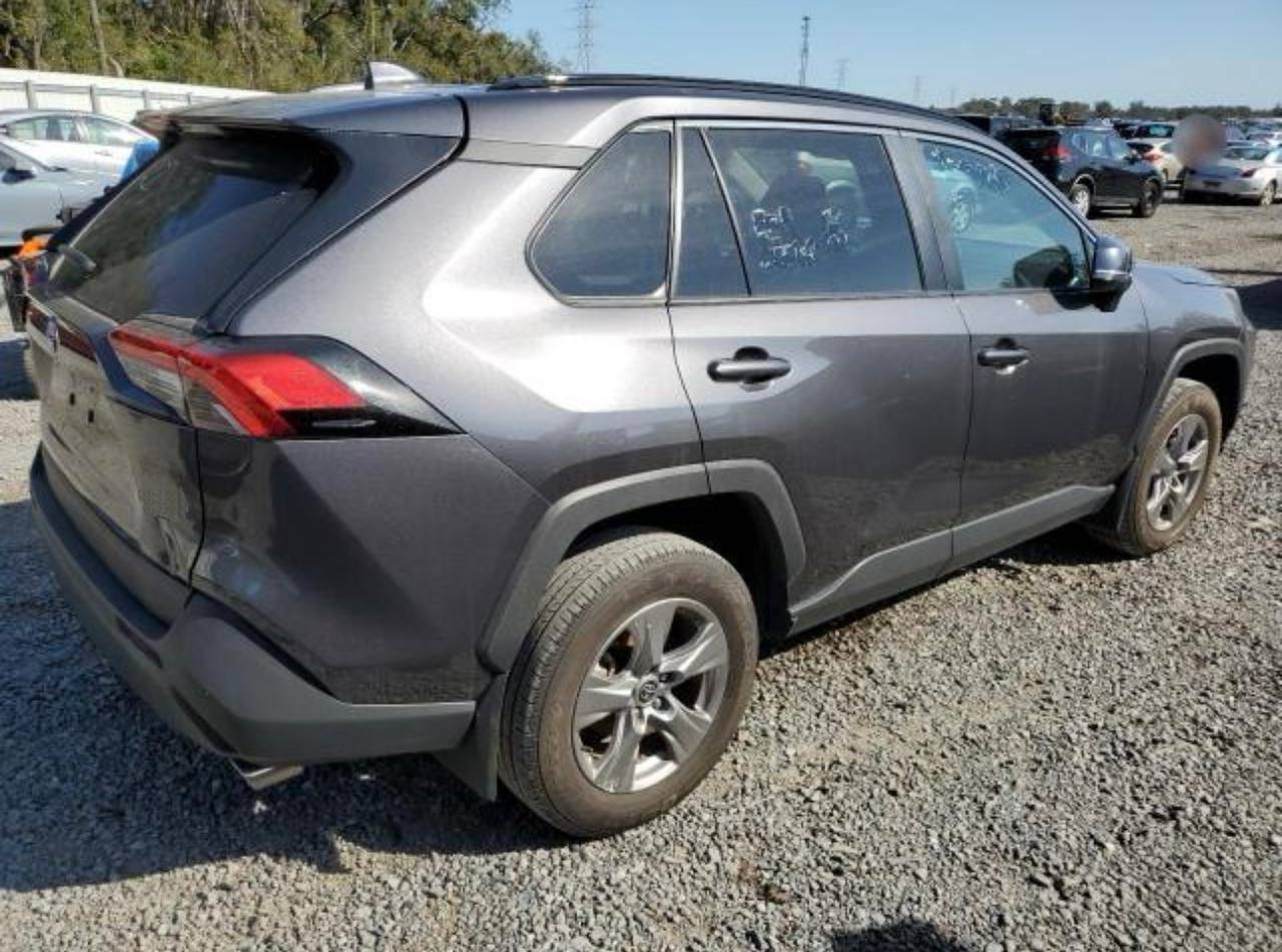 2024 Toyota Rav4 - Image 5