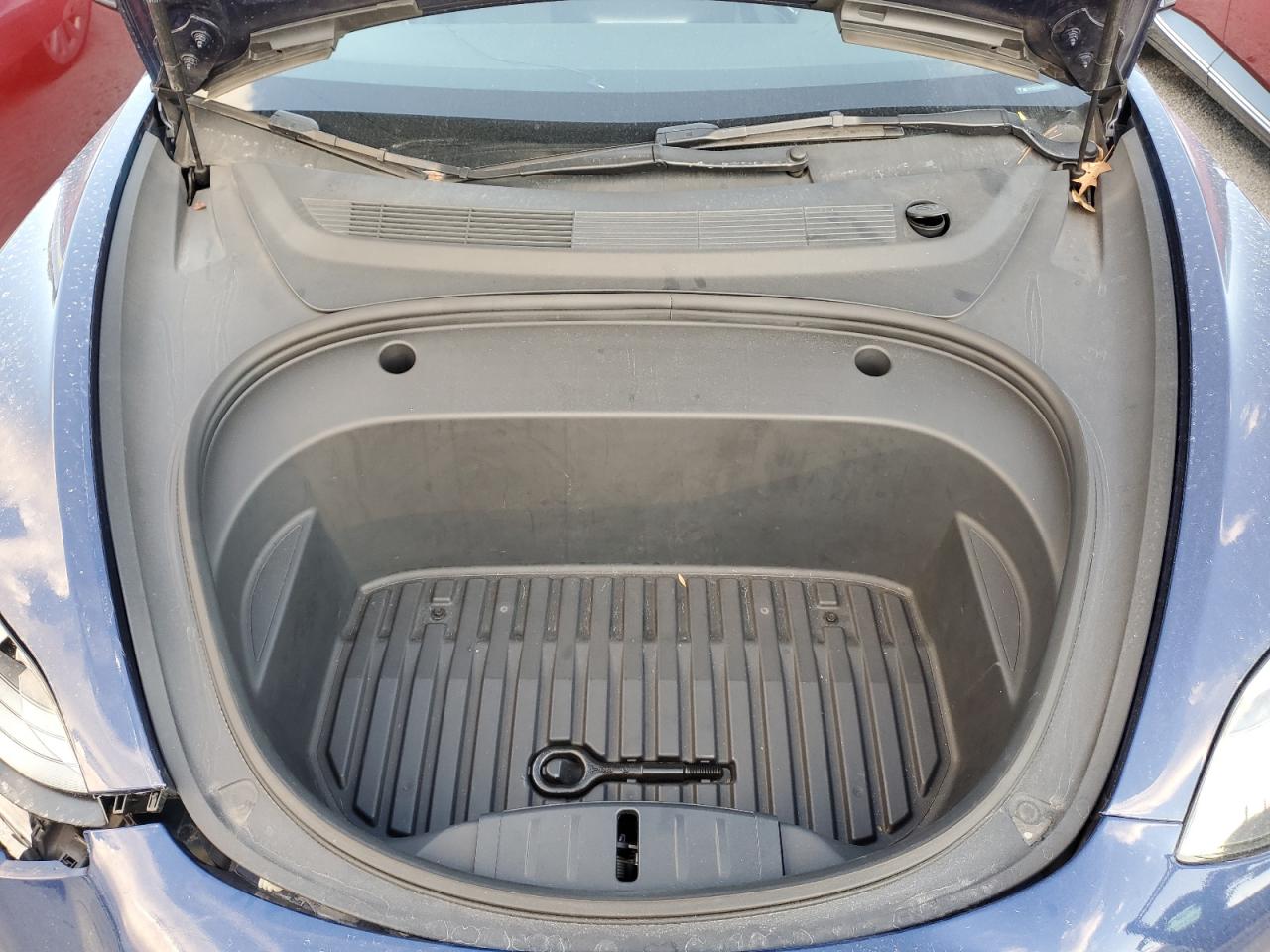2022 Tesla Model 3 - Image 11