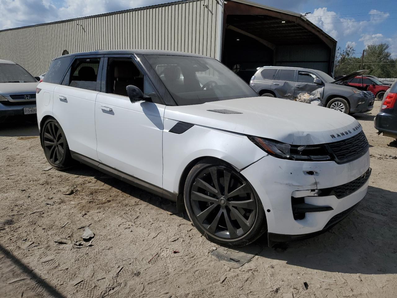 2024 Land Rover Range Rover Sport - Image 5
