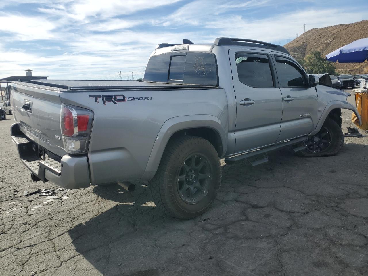 2021 TOYOTA TACOMA GRAY - Image 3