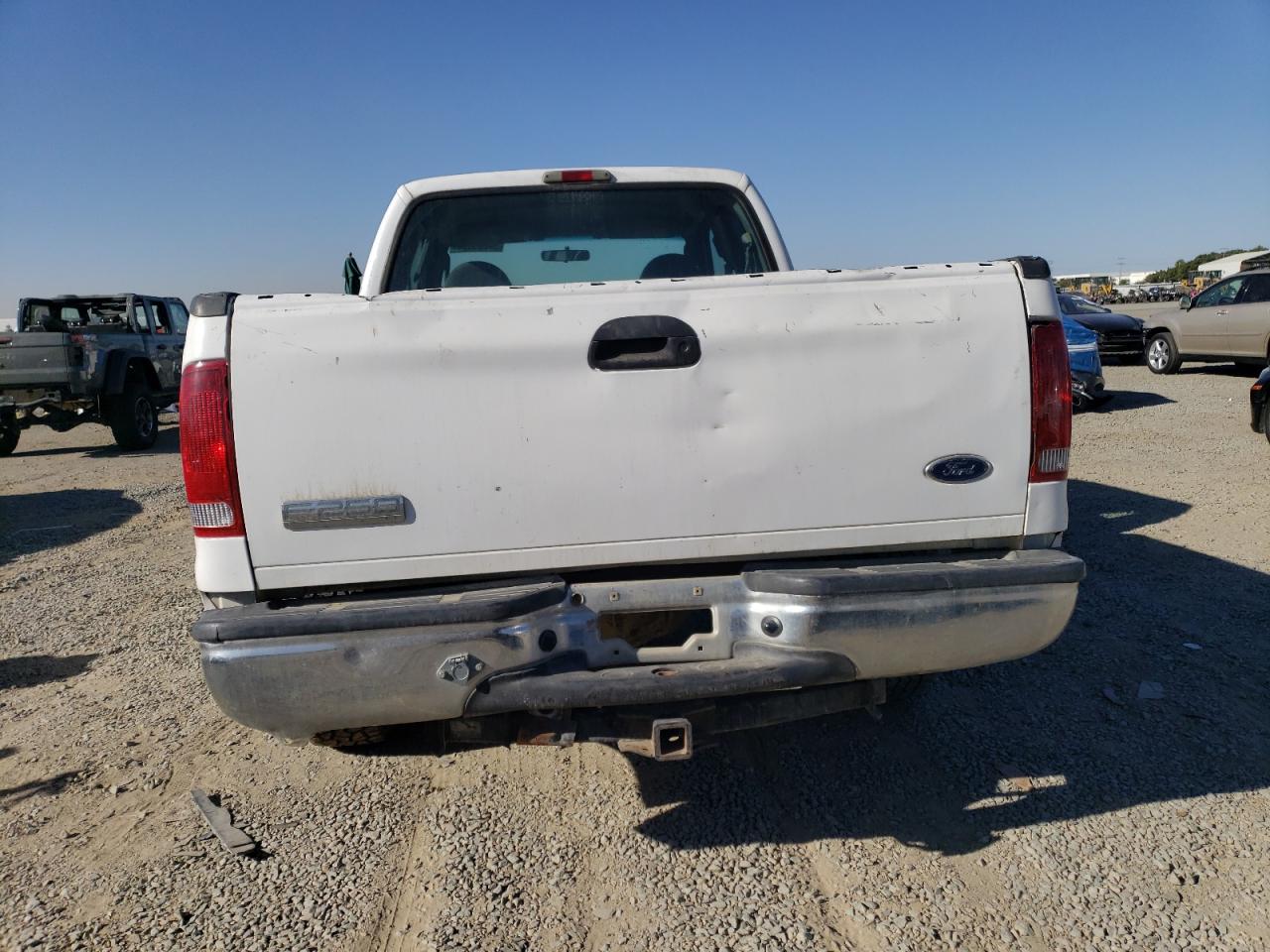 2005 FORD F250 - Image 6