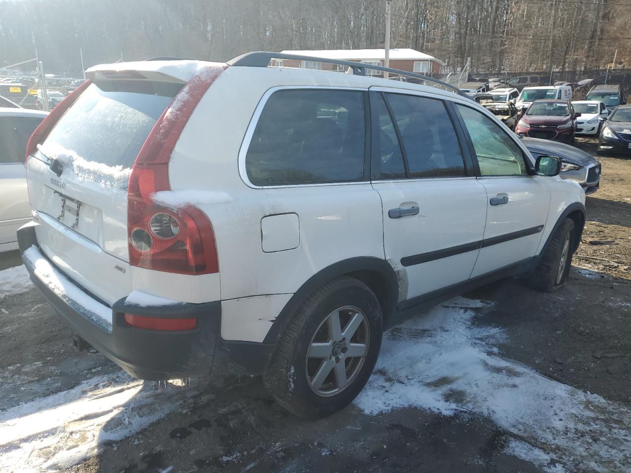 2005 VOLVO XC90 - Image 3