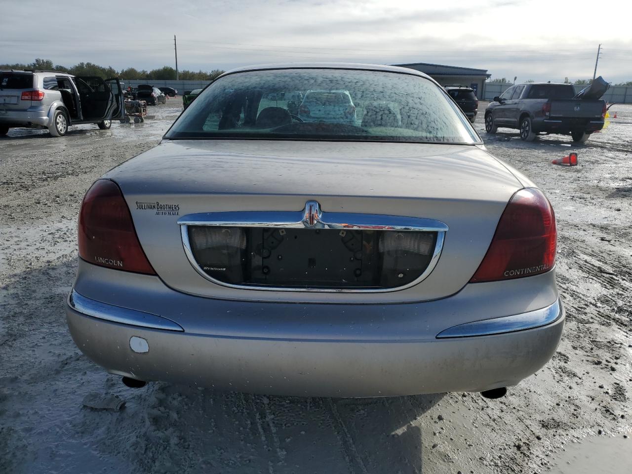 1999 Lincoln Continental - Image 6