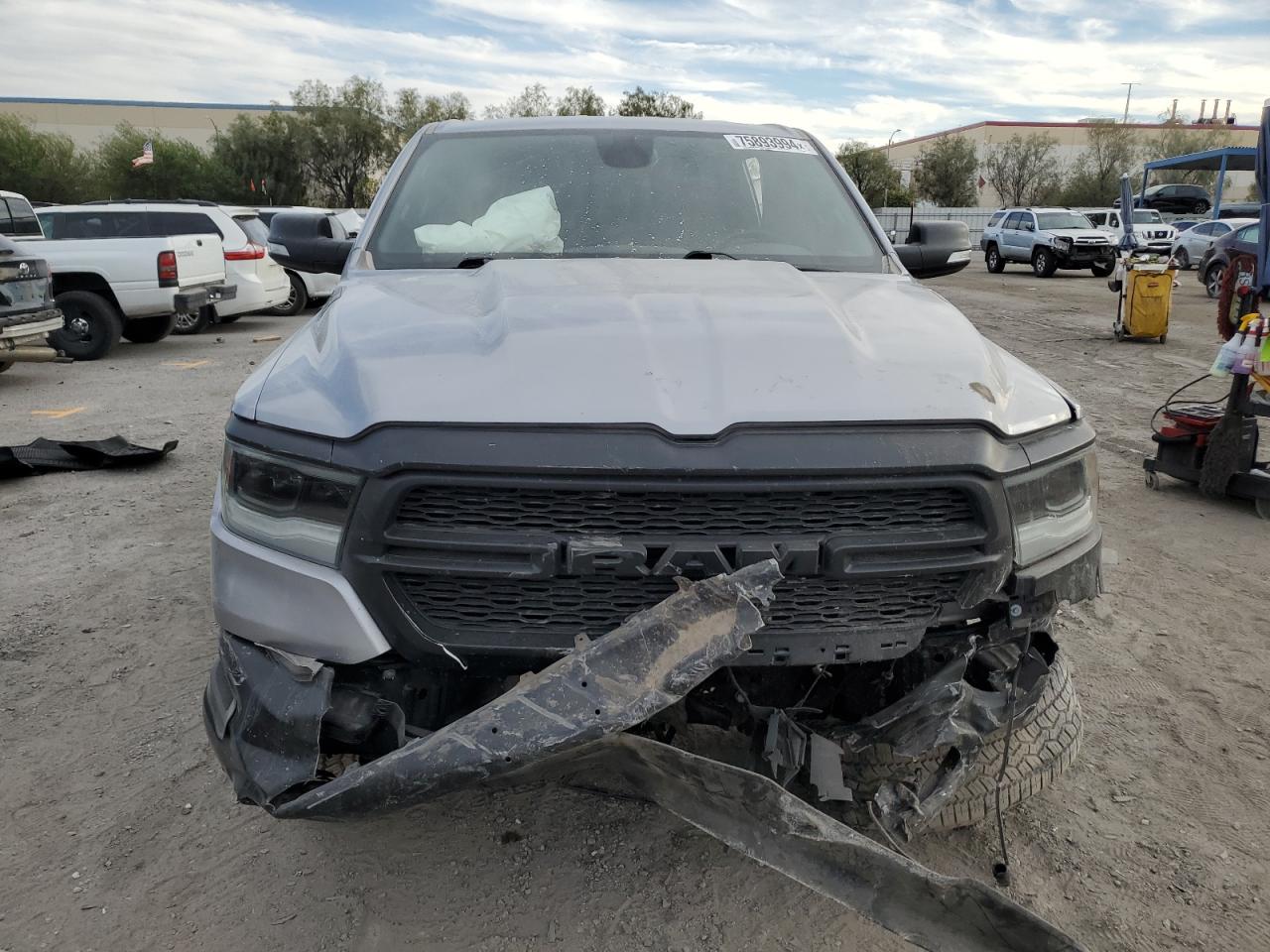 2021 RAM 1500 SILVER - Image 5