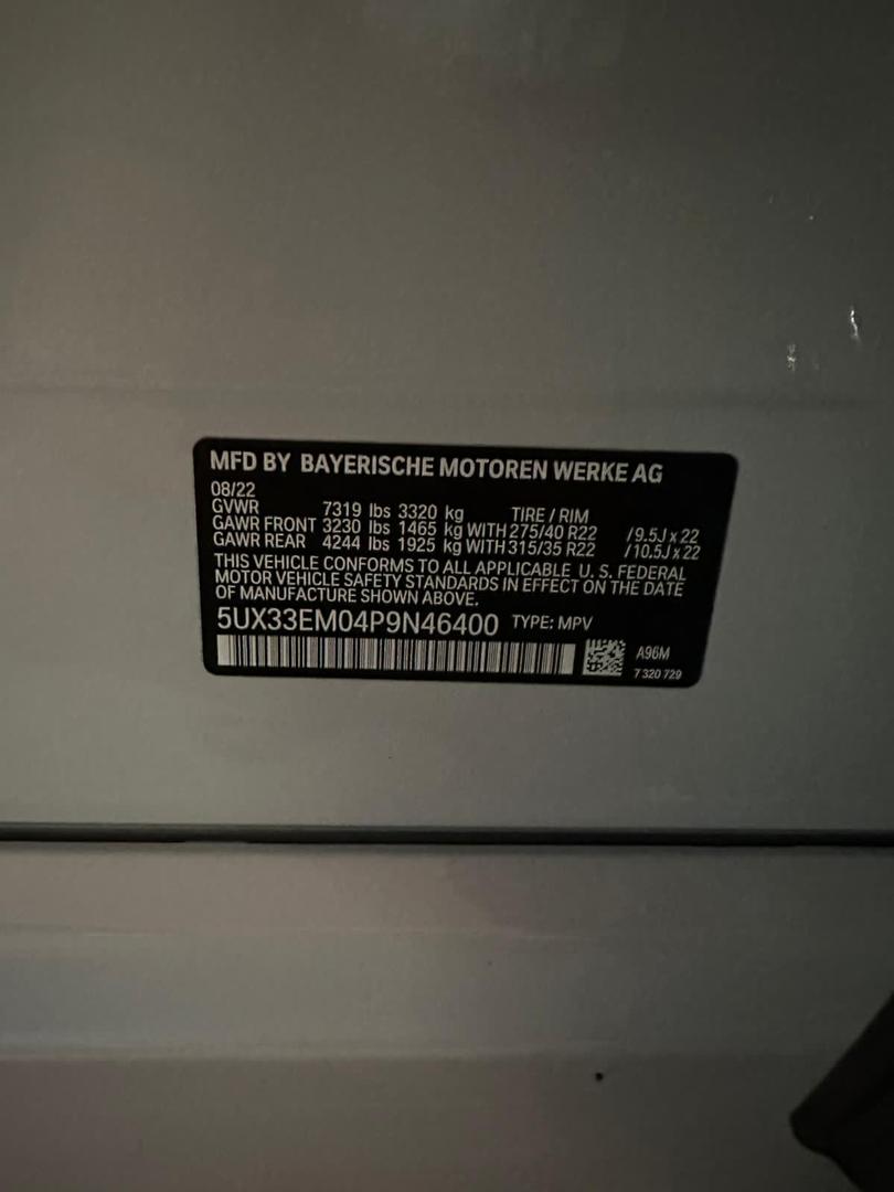 2023 BMW X7 - Image 8
