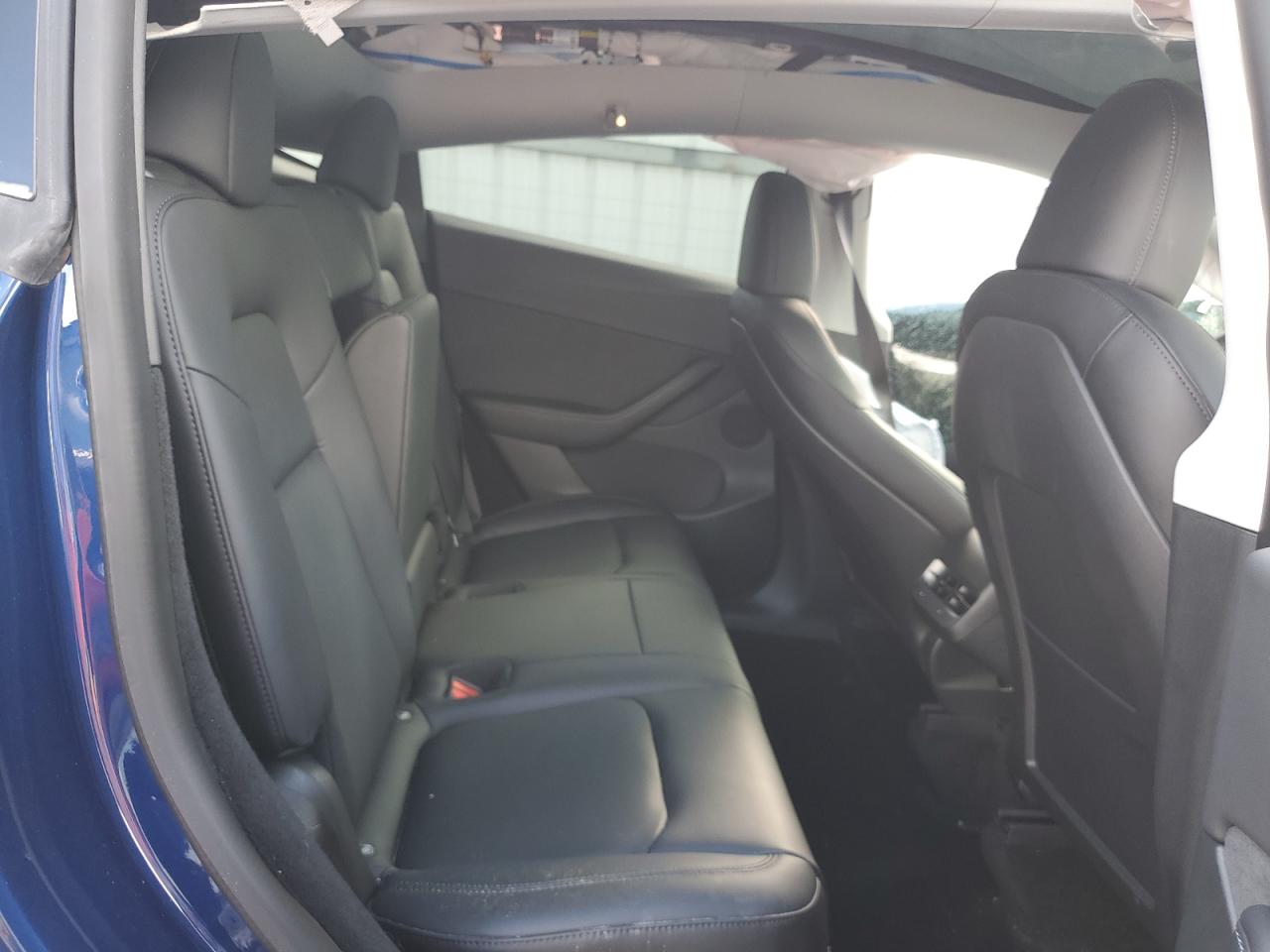 2022 TESLA MODEL Y BLUE - Image 11