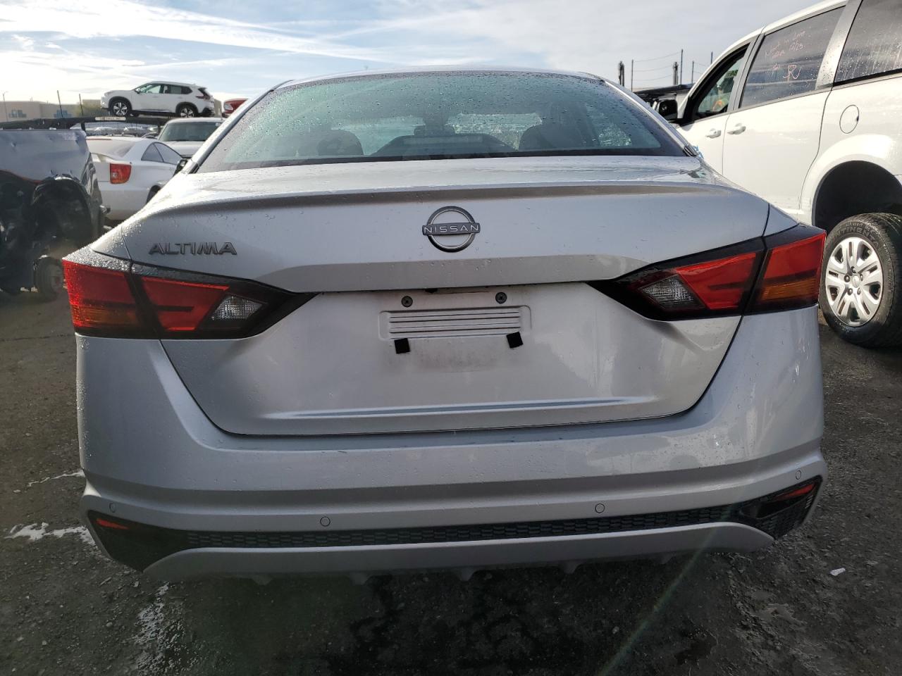 2023 NISSAN ALTIMA - Image 6
