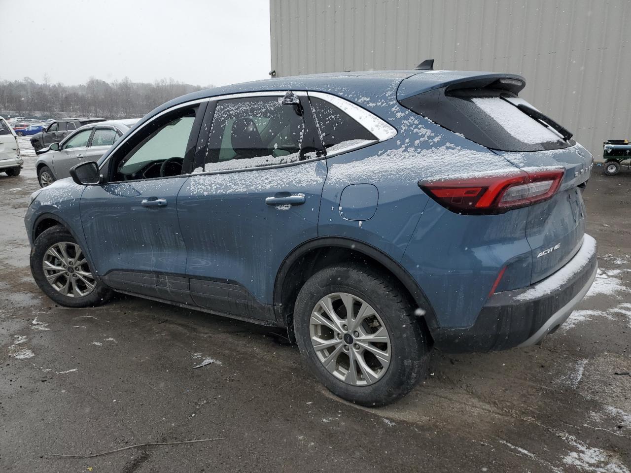 2024 Ford Escape - Image 2