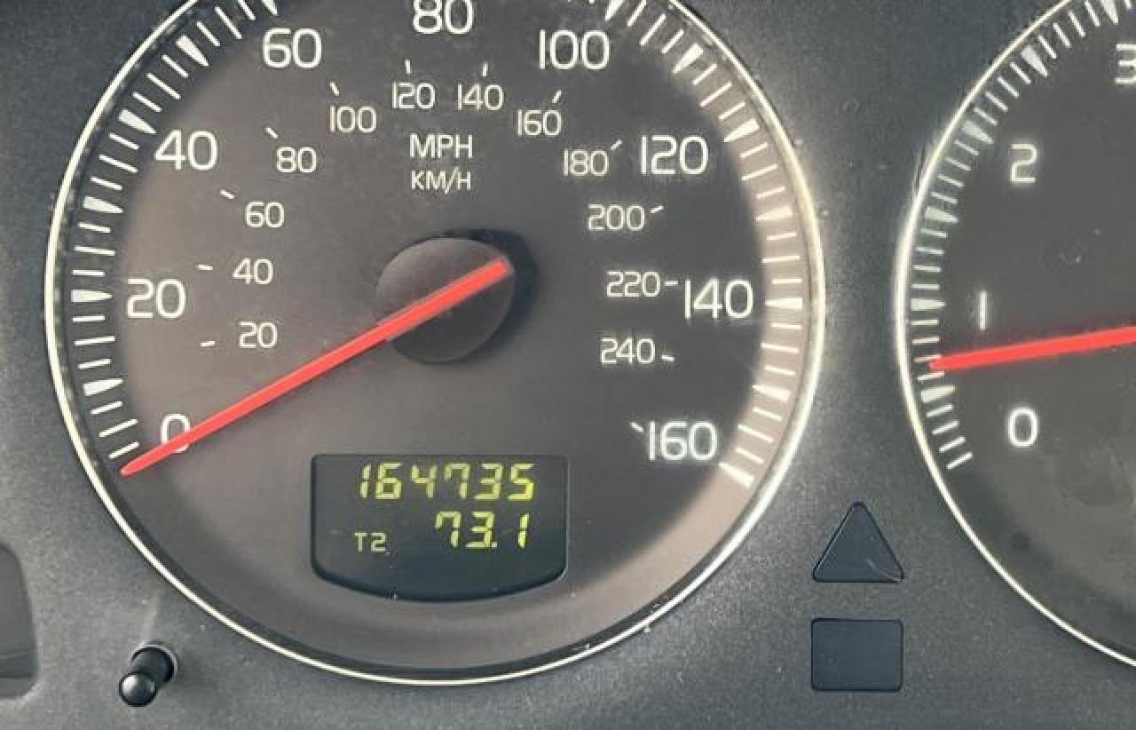2005 VOLVO XC70 SILVER - Image 8