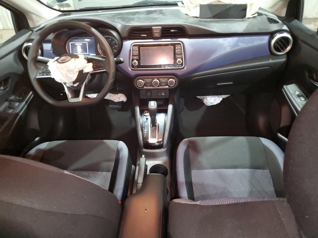 2024 NISSAN VERSA - Image 8