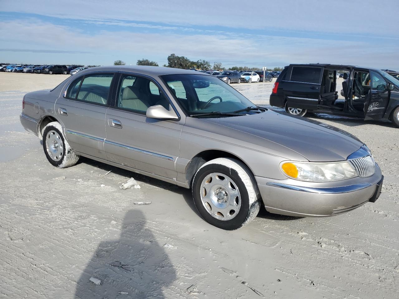 1999 Lincoln Continental - Image 4
