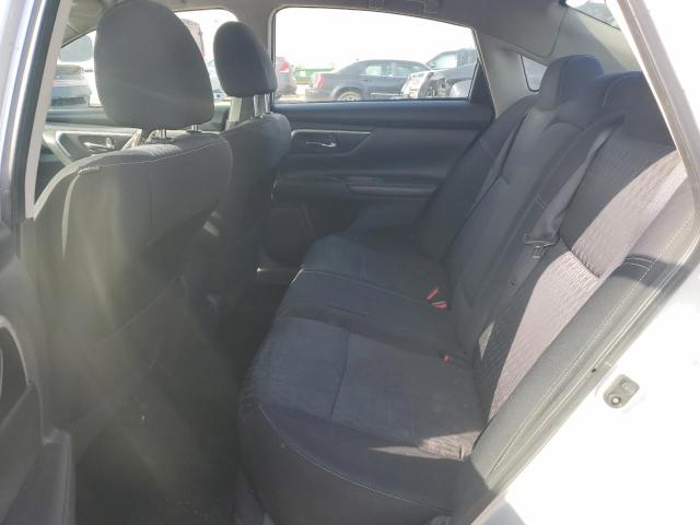 2017 Nissan ALTIMA - Image 10