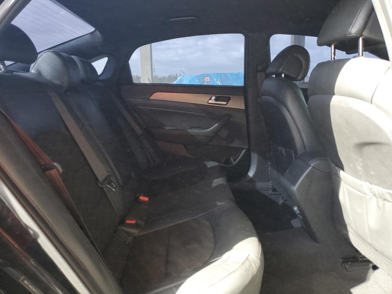 2017 HYUNDAI SONATA - Image 10