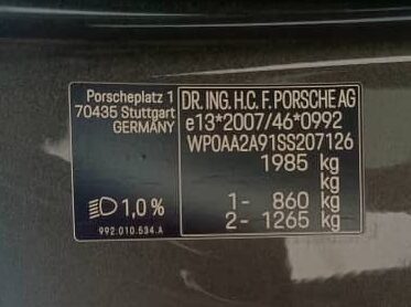 2025 Porsche 911 - Image 11