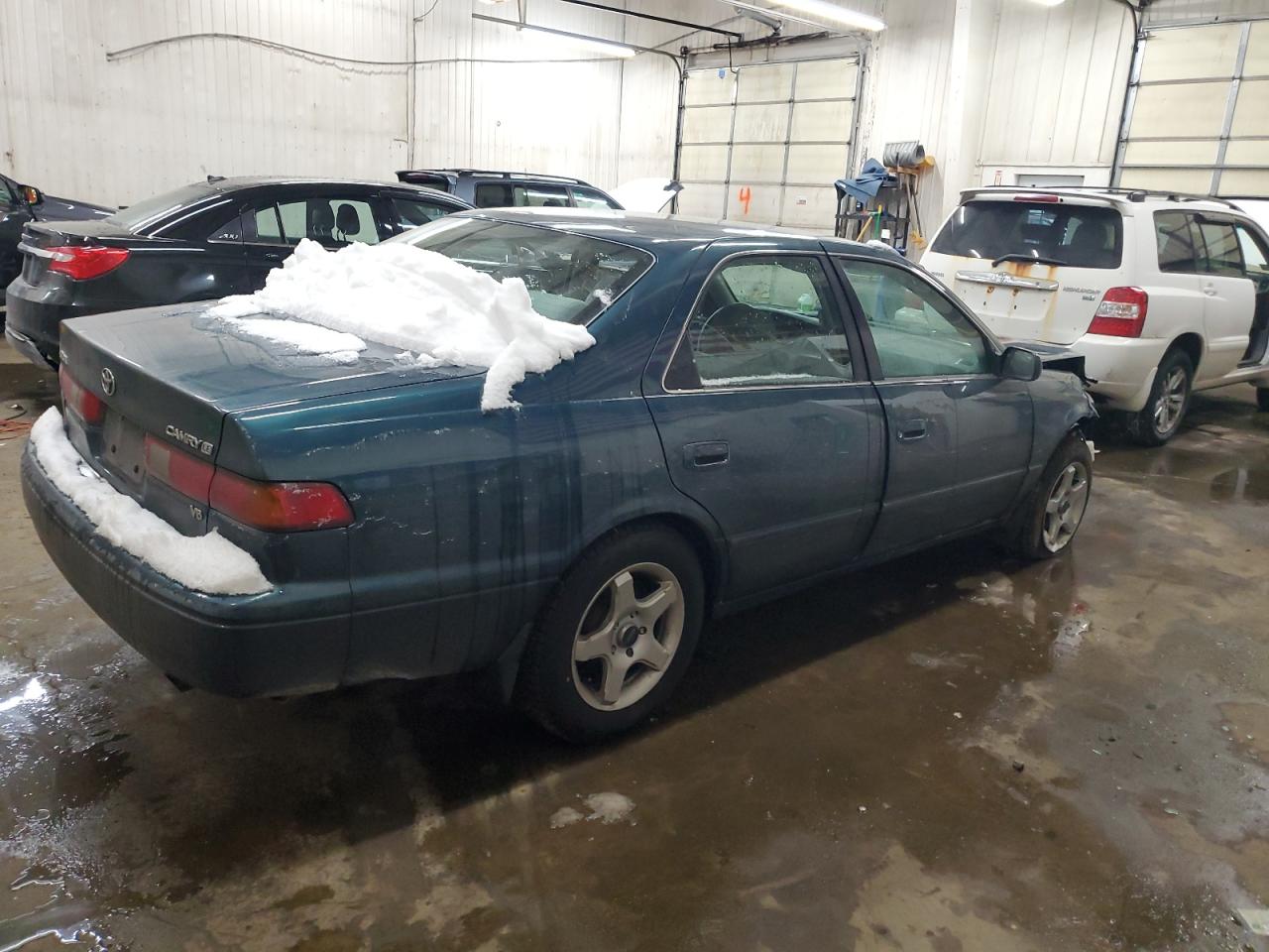 1998 TOYOTA CAMRY GREEN - Image 3