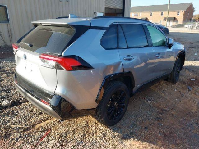 2021 Toyota RAV4 Hybrid - Image 3