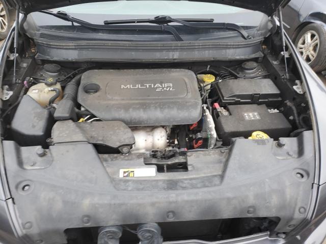 2015 Jeep CHEROKEE - Image 11