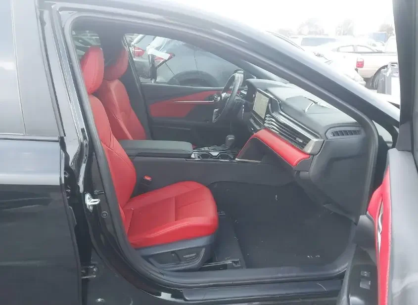 2025 Toyota CAMRY - Image 6