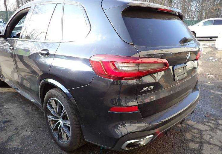 2019 BMW X5 - Image 4