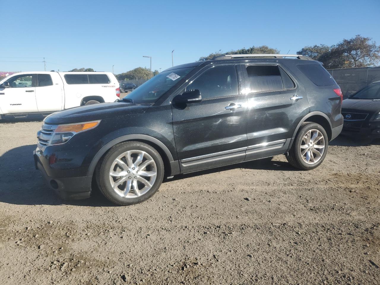 FORD EXPLORER