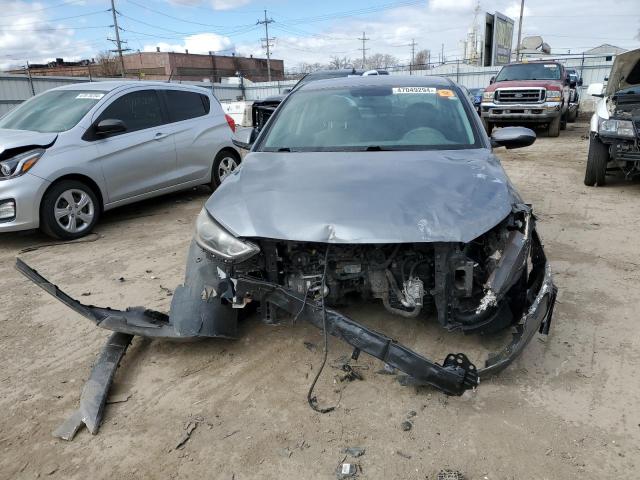 2018 Hyundai Elantra - Image 5