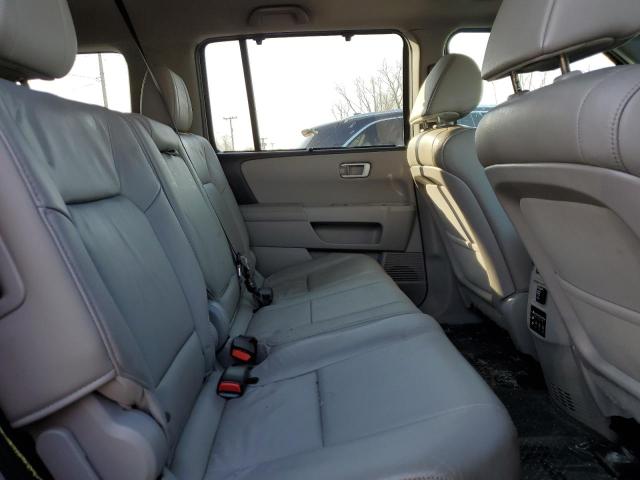 2015 Honda Pilot - Image 11