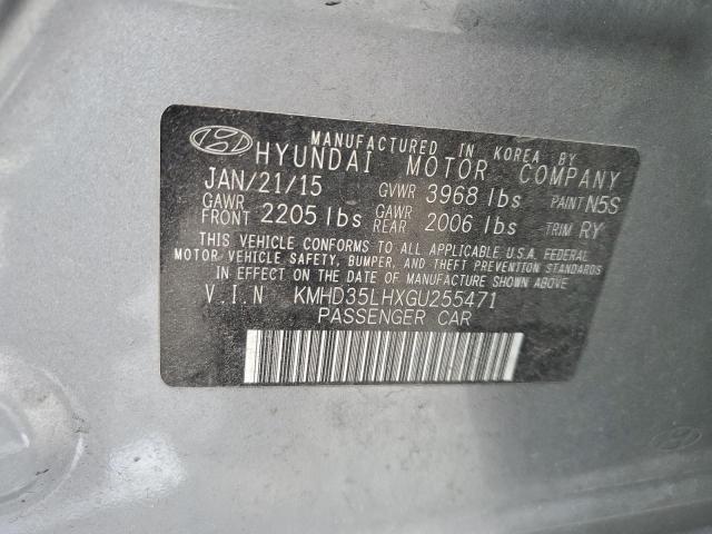 2016 Hyundai Elantra - Image 12