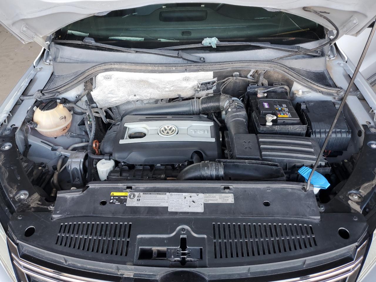 2013 VOLKSWAGEN TIGUAN - Image 12