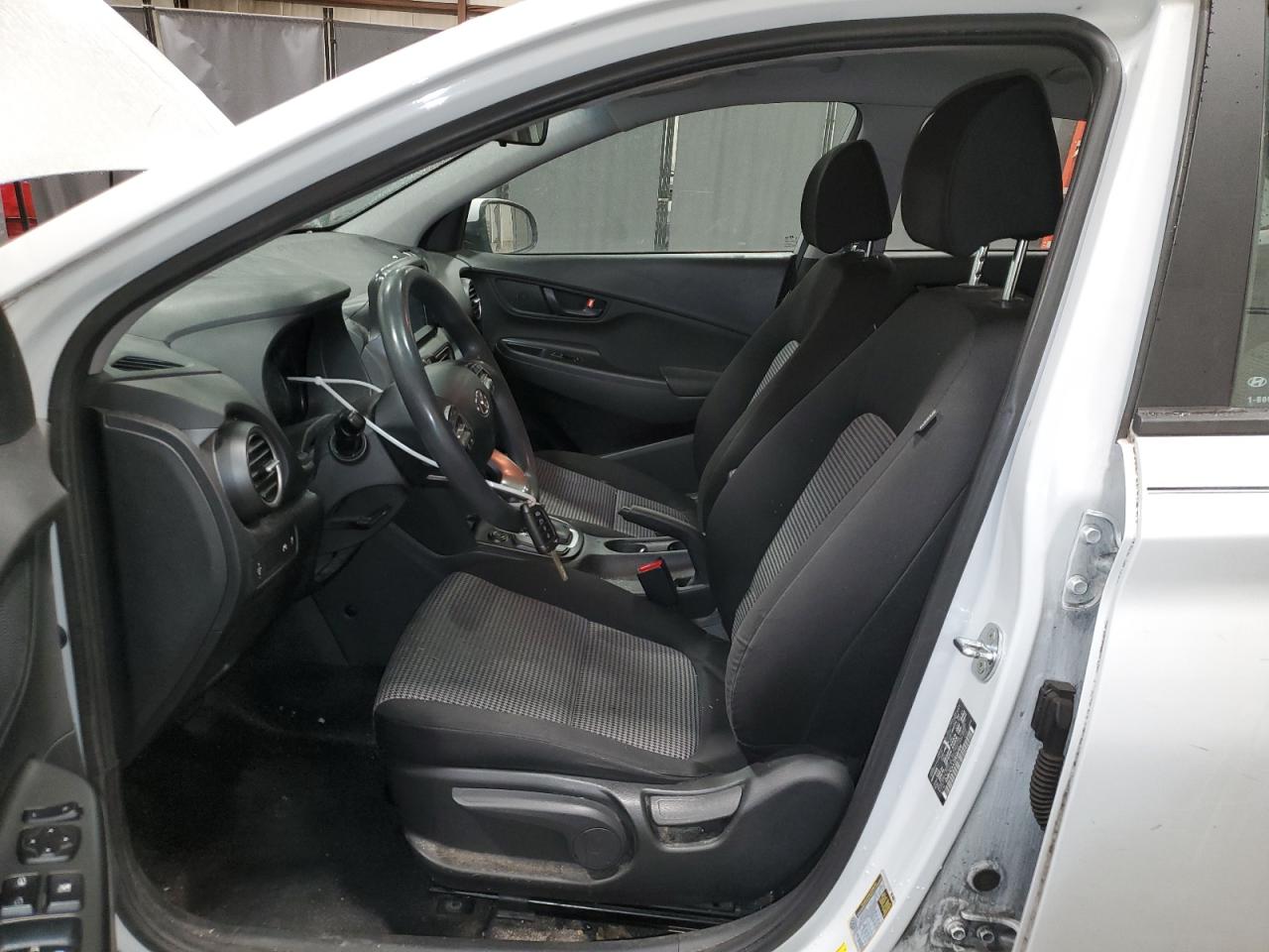 2021 HYUNDAI KONA WHITE - Image 7