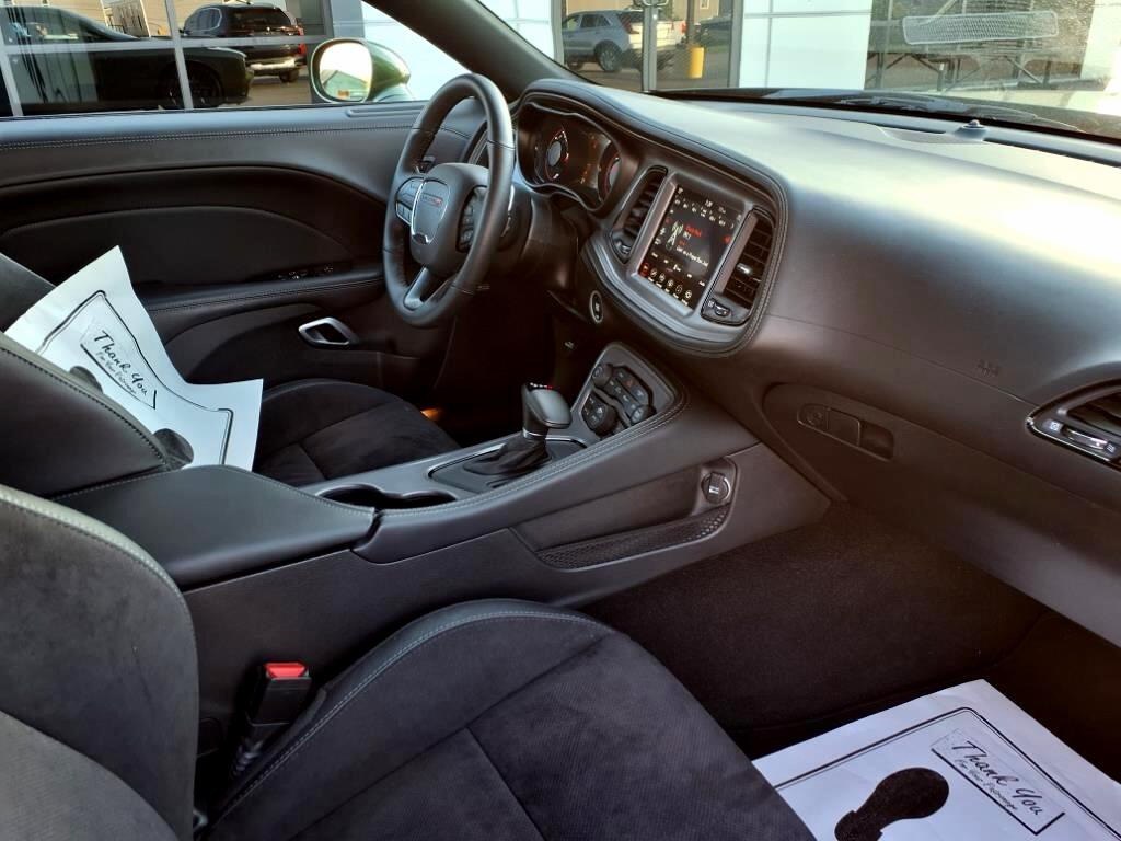 2023 Dodge Challenger - Image 6
