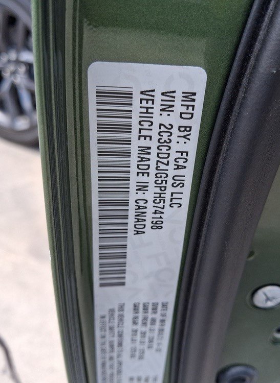 2023 Dodge Challenger - Image 9