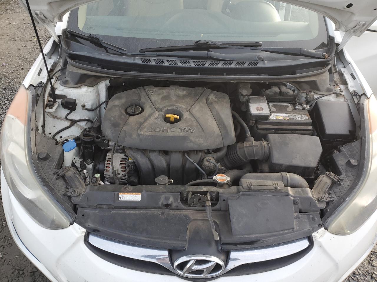 2011 HYUNDAI ELANTRA - Image 11