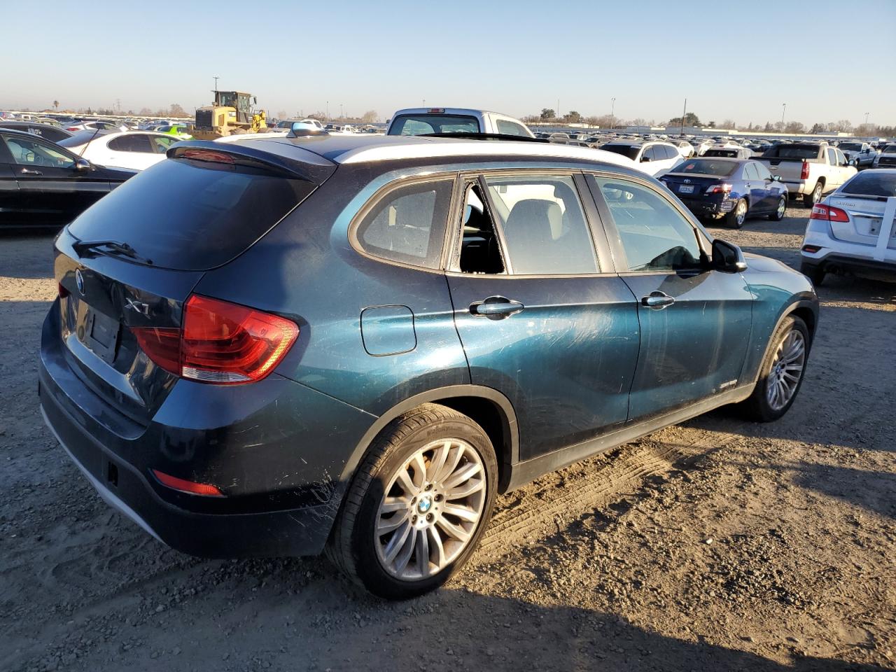 2013 BMW X1 GREEN - Image 3