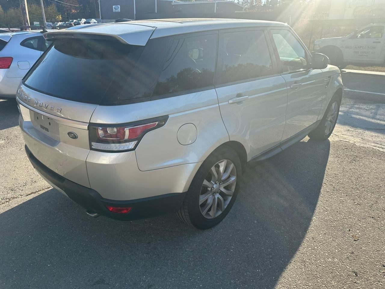 2014 LAND ROVER RANGEROVER - Image 4