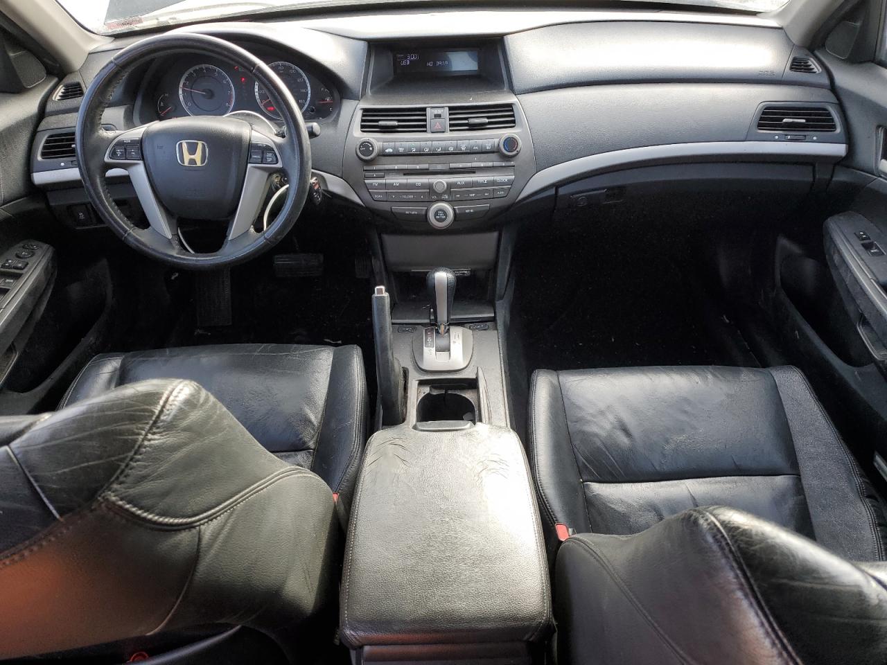 2012 Honda Accord - Image 8