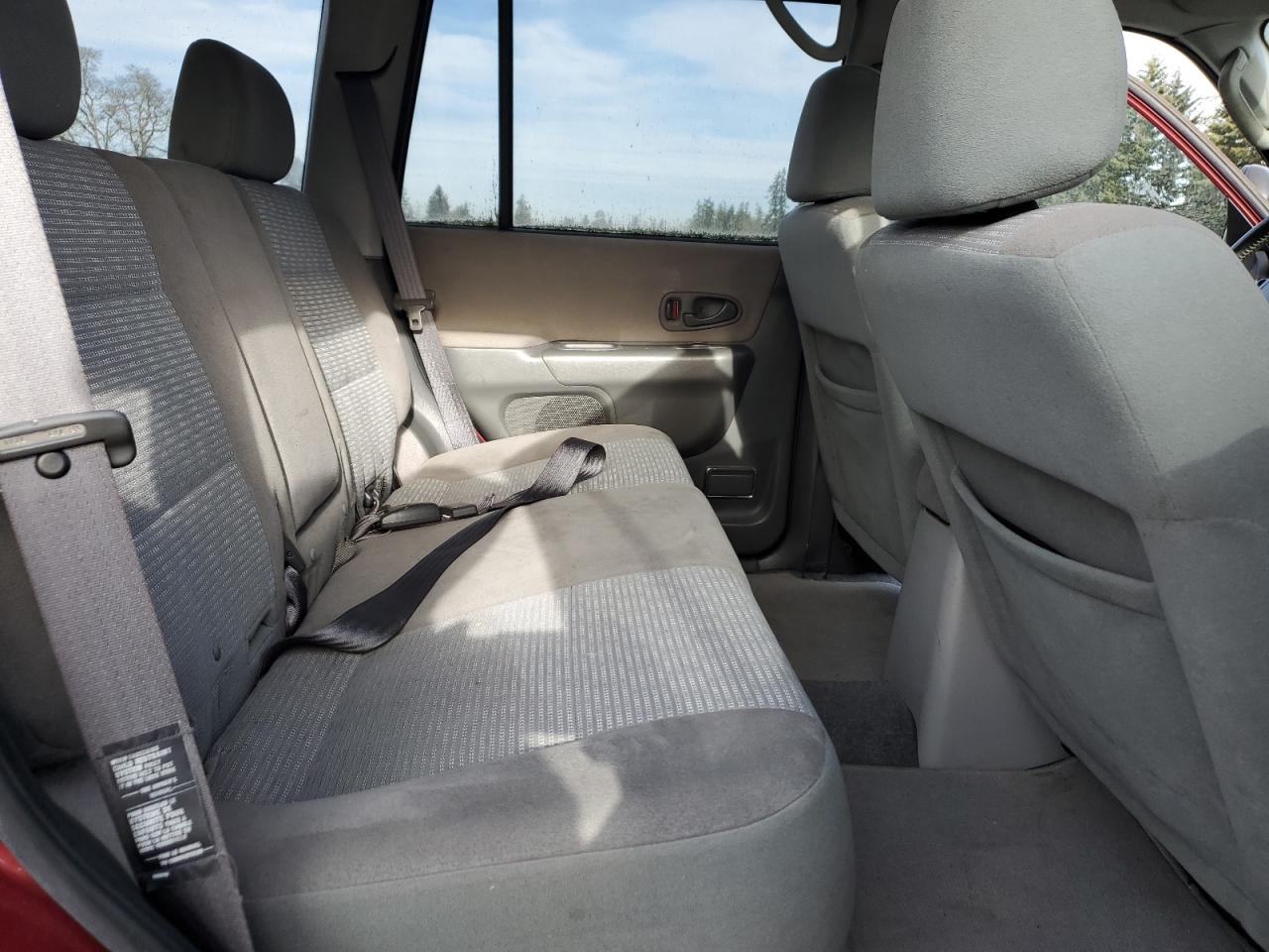 2003 MITSUBISHI MONTERO RED - Image 11