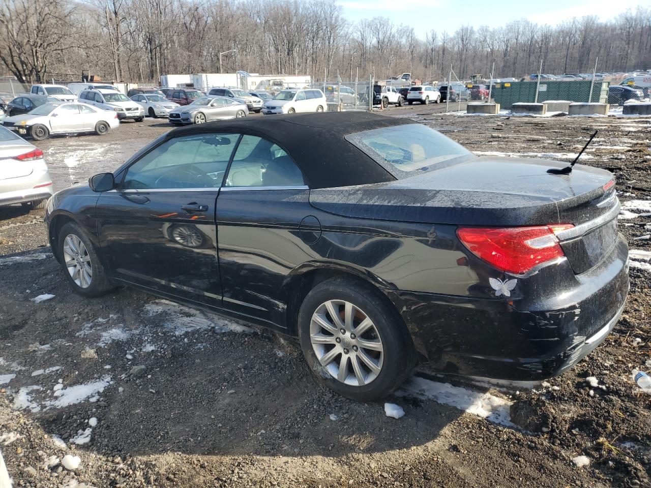2012 CHRYSLER 200 - Image 2