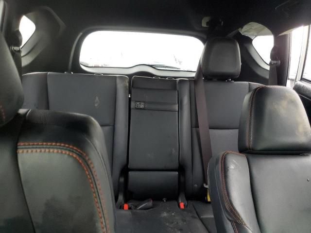 2018 Toyota RAV4 - Image 9