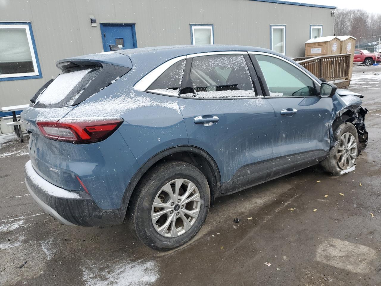 2024 Ford Escape - Image 3