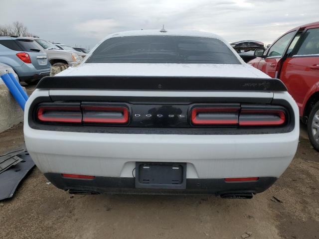 2017 Dodge CHALLENGER - Image 6