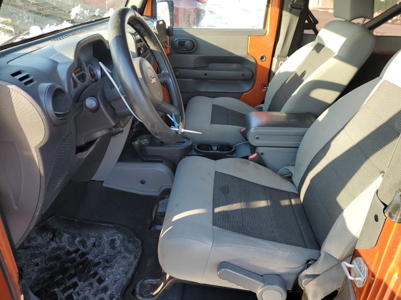 2010 Jeep Wrangler - Image 7