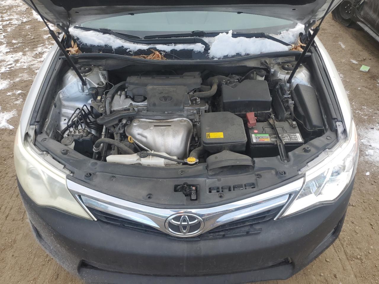 2012 TOYOTA CAMRY SILVER - Image 11