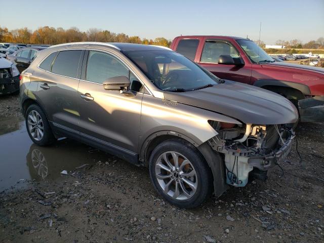 2017 Lincoln MKC - Image 4